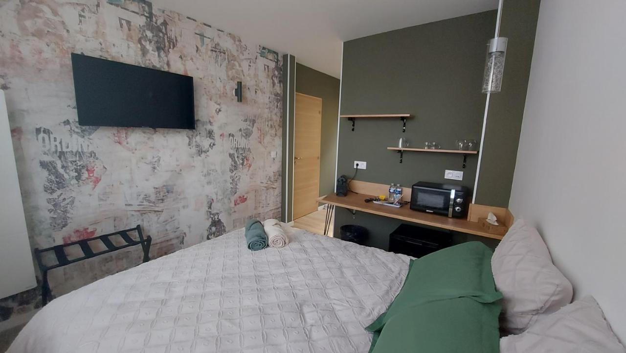 Dandy - Chambre Tout Confort Centre-Ville Nogent-Le-Rotrou Exterior photo