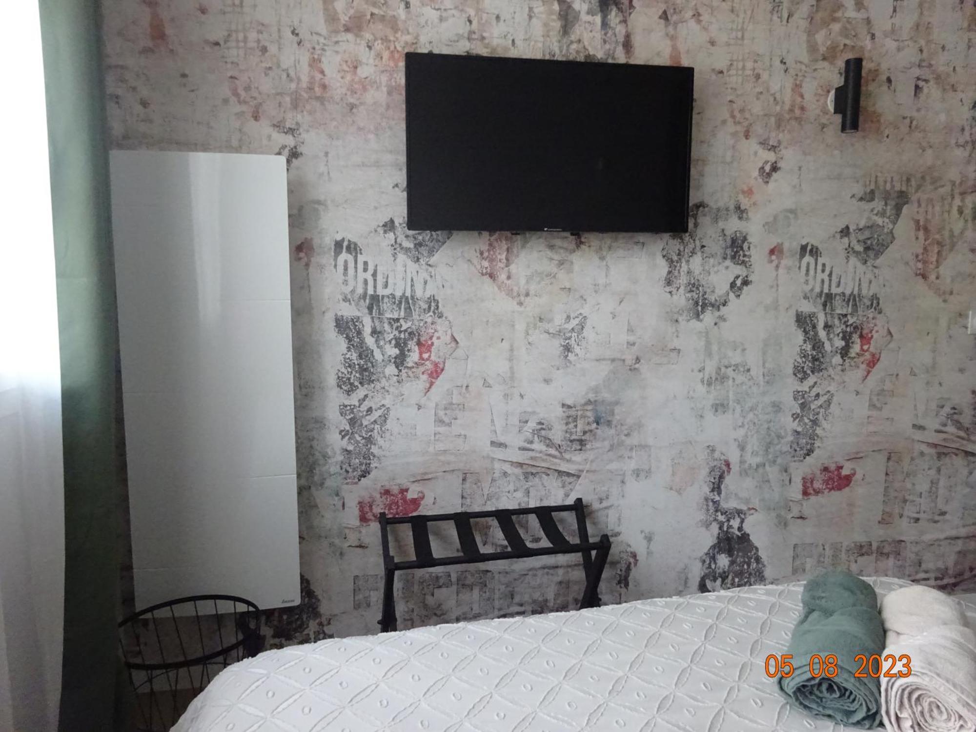 Dandy - Chambre Tout Confort Centre-Ville Nogent-Le-Rotrou Exterior photo