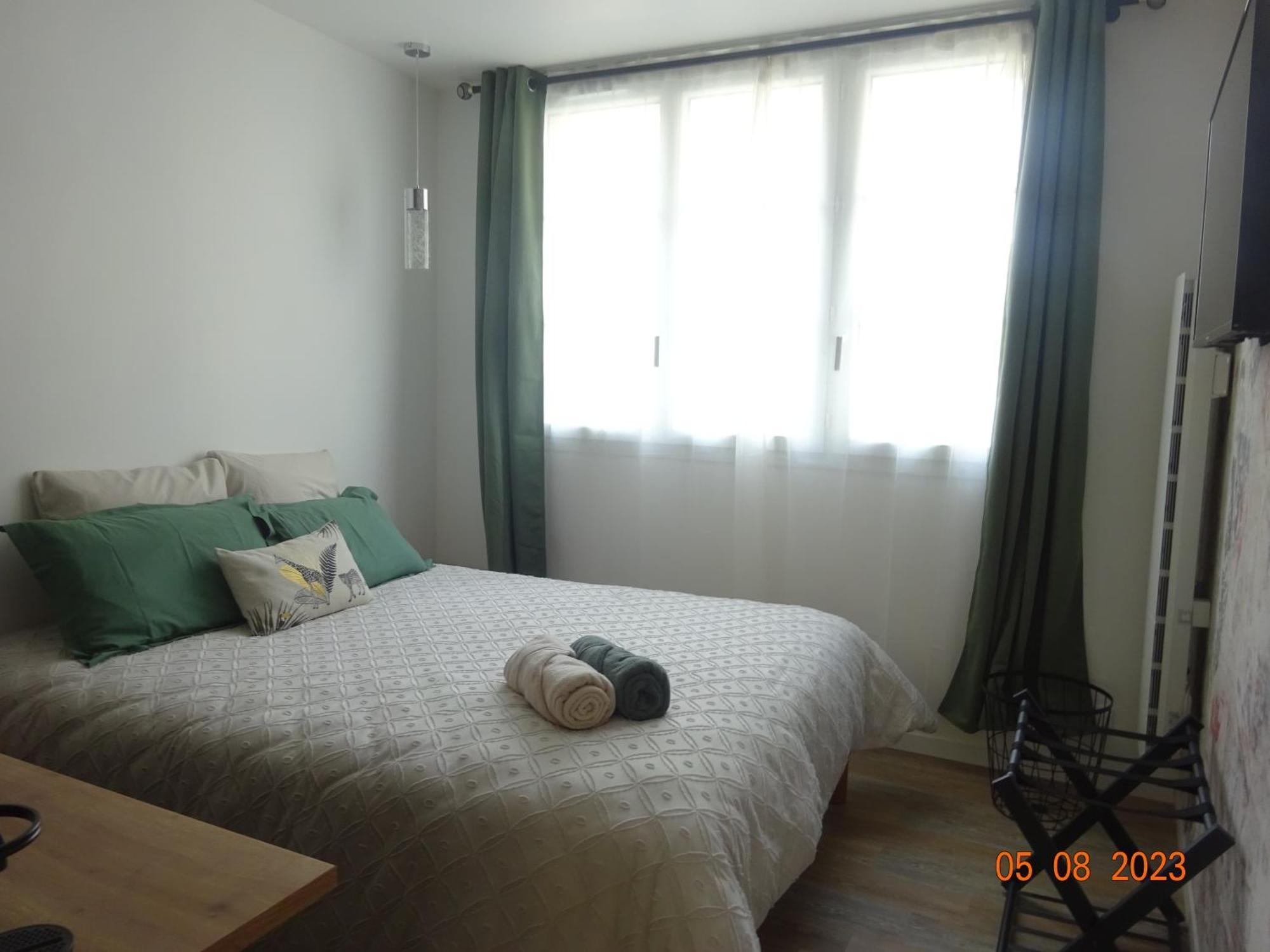 Dandy - Chambre Tout Confort Centre-Ville Nogent-Le-Rotrou Exterior photo